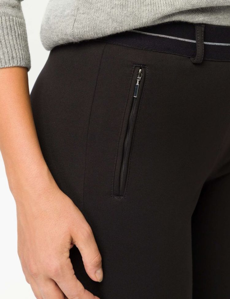 10270020 02 BLACK