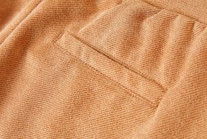  DARK BEIGE