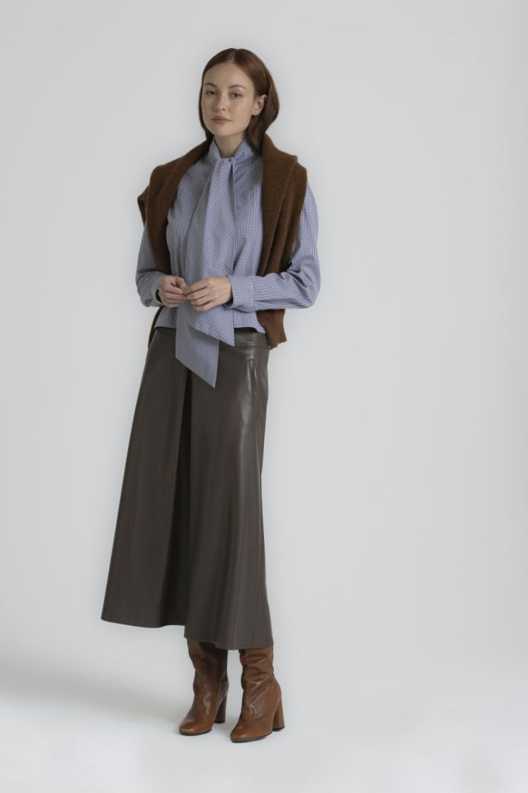  238 BROWN
