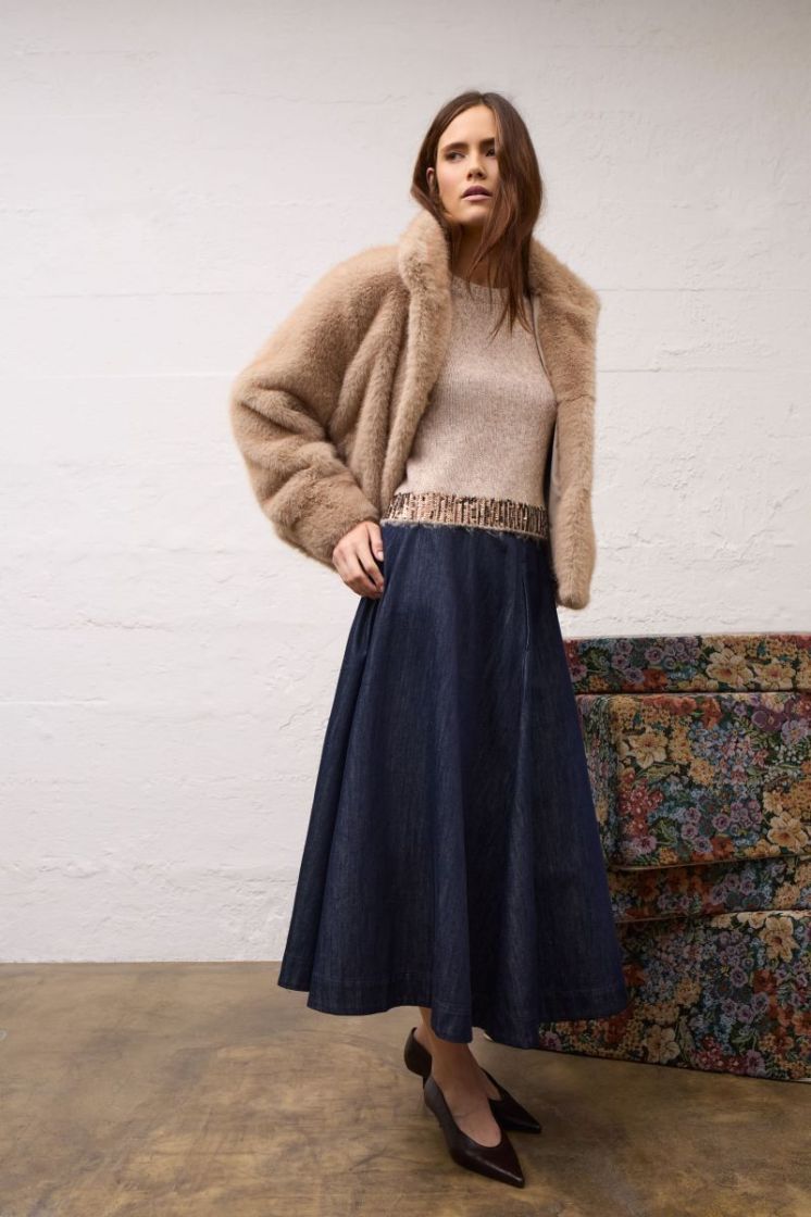  7065 BEIGE