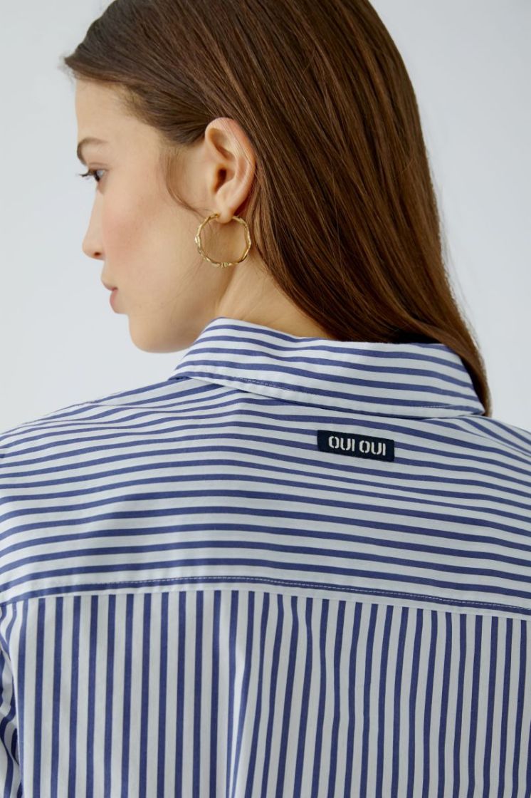  0105 WHITE BLUE