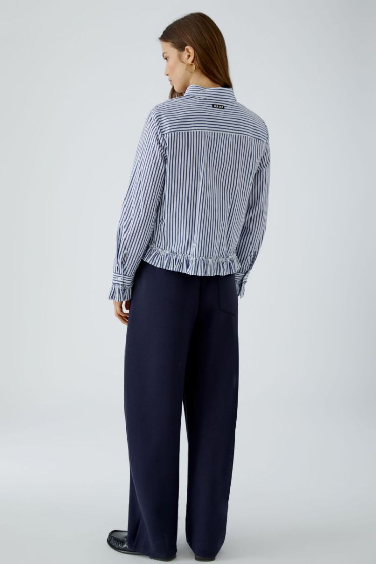  0105 WHITE BLUE