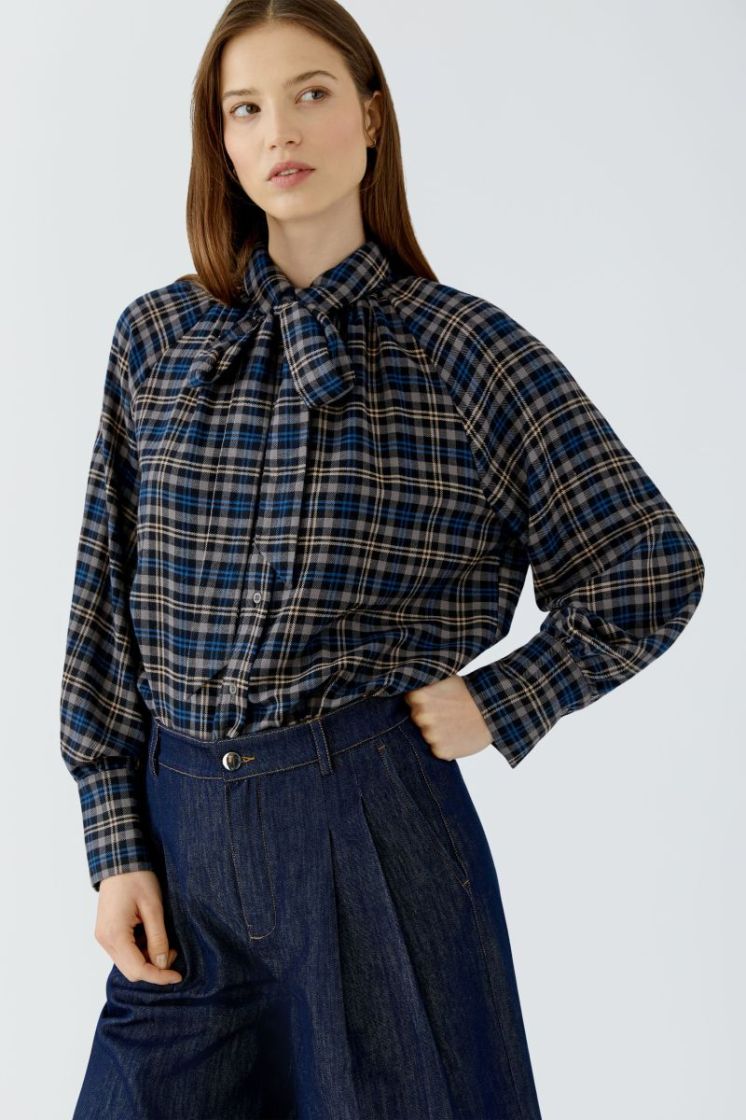  0577 DK BLUE CA