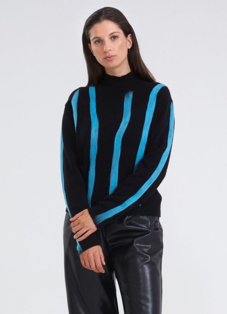  200 BLACK