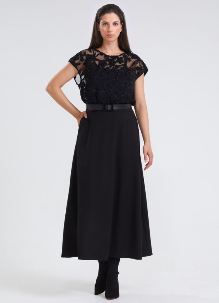  200 BLACK