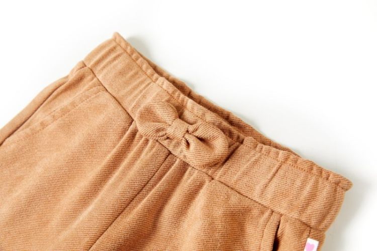 DARK BEIGE