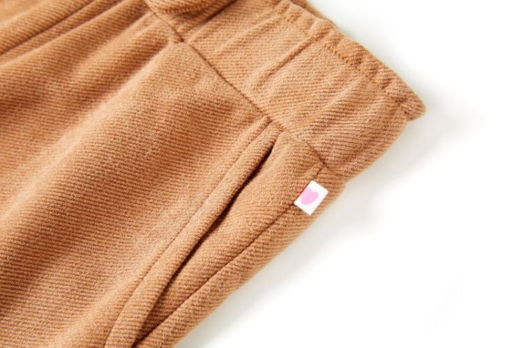 DARK BEIGE