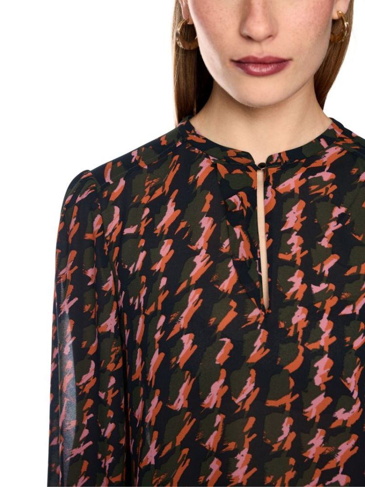  484 tigerlily