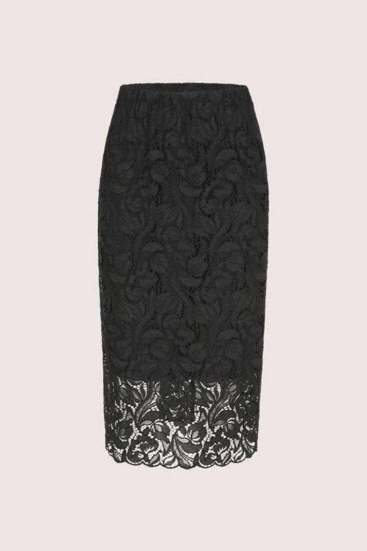  010 BLACK BEAUT