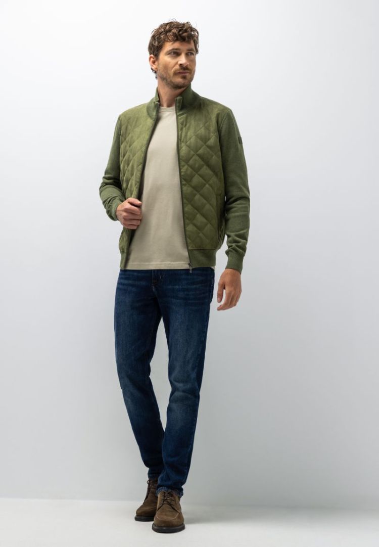  3700 mosgroen u
